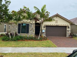 12045 Kalmar Cir N, Parkland, FL 33076