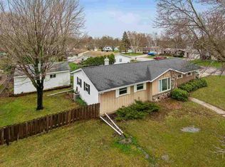 2440 Morgan Ln, Green Bay, WI 54311