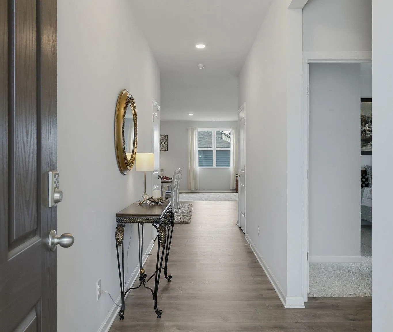 3 bed, 1482 sqft, $2,300 — Photo 4