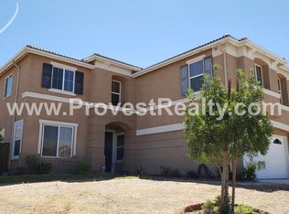 14073 Gold St, Hesperia, CA 92344