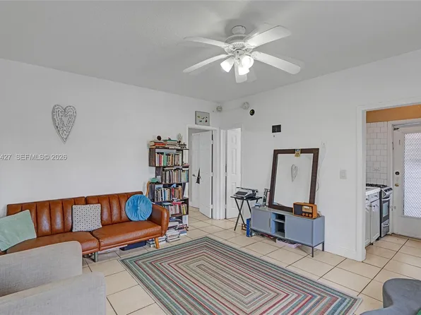 8420 Byron Ave APT 7, Miami Beach, FL 33141
