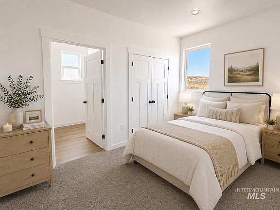 5th image of 1115 Edington Ave