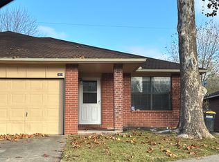 2420 W Mary Dr, Fayetteville, AR 72704