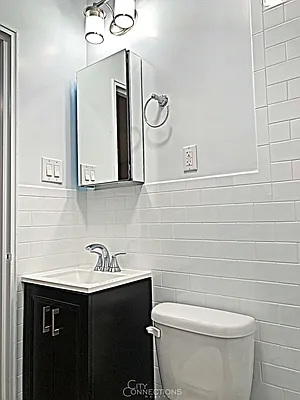 Rented by City Connections Realty | media 25