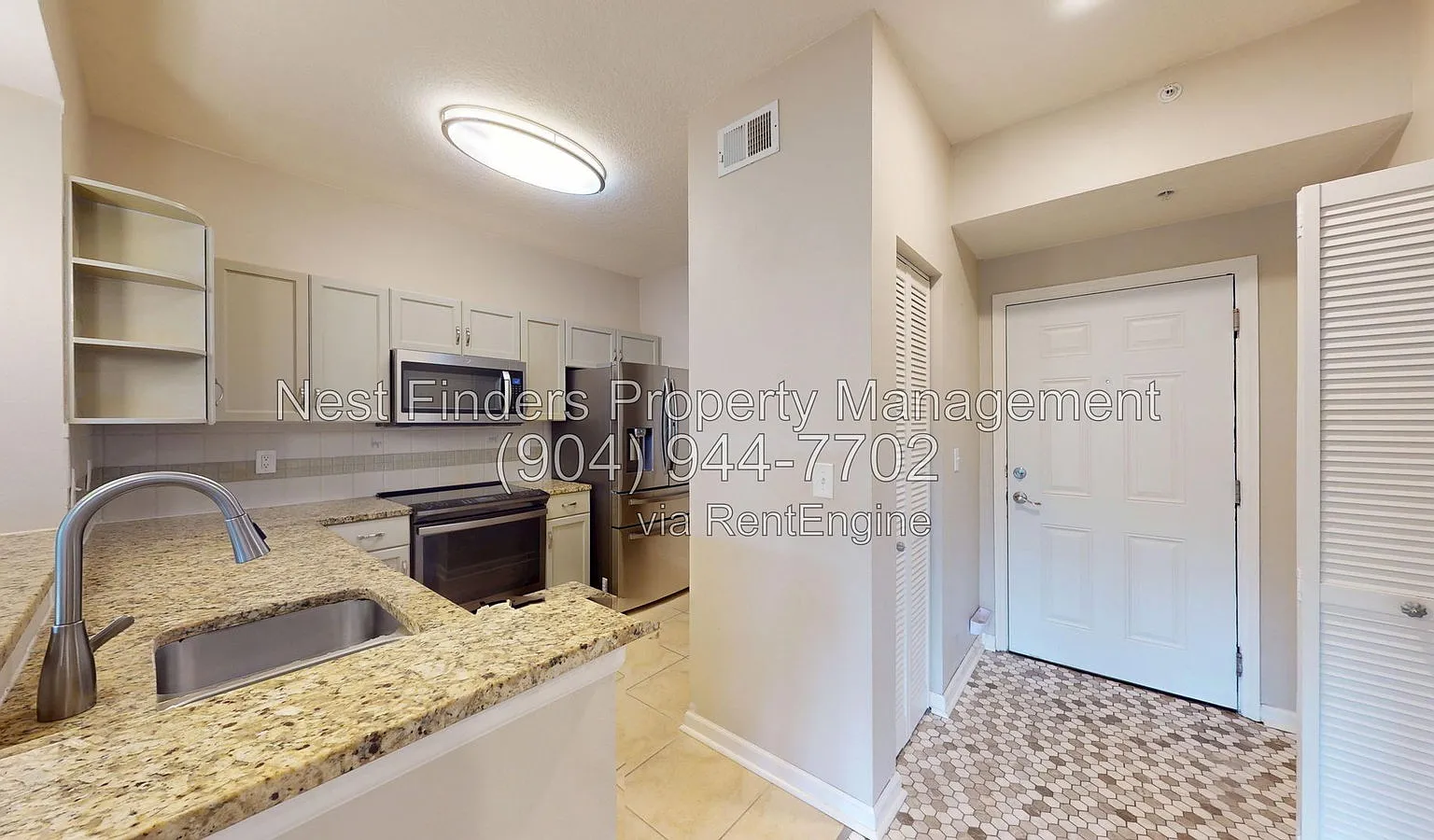 1 bed, 1.0 bath, 951 sqft, $1,375 — Photo 2
