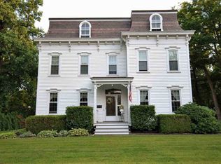 2154 Rosendale Rd, Niskayuna, NY 12309