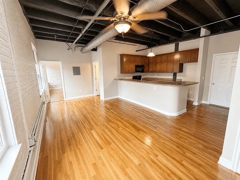 159 W Pearl St #304 — Photo 10