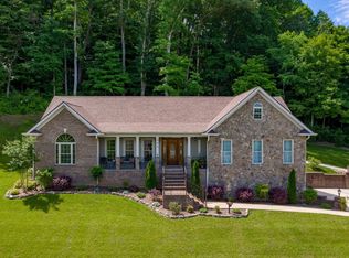 200 Lochridge Bnd, Kingsport, TN 37663