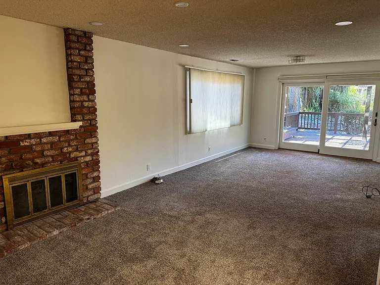 10363 Denison Ave — Photo 7