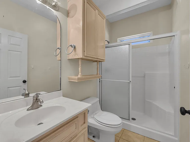162 Whiteley Dr — Photo 20