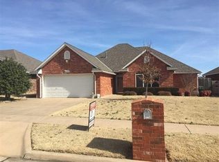 4432 NW Wolf Creek Blvd, Lawton, OK 73505