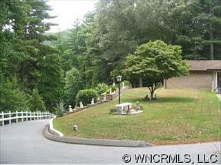 1st image of 36 Gladiola Dr