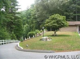 36 Gladiola Dr, Pisgah Forest, NC 28768