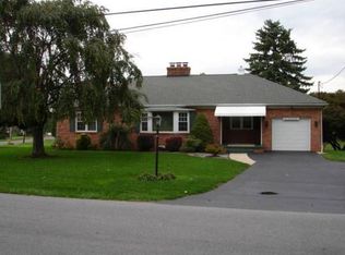 4003 Wilshire Dr, York, PA 17402