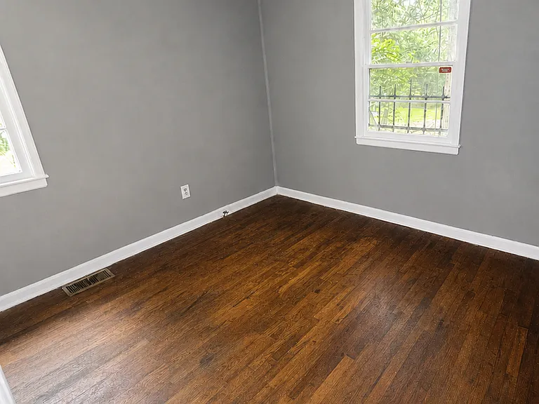 4673 Churchill Dr — Photo 10