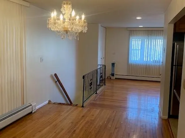 419 3rd Street image 6 of 19