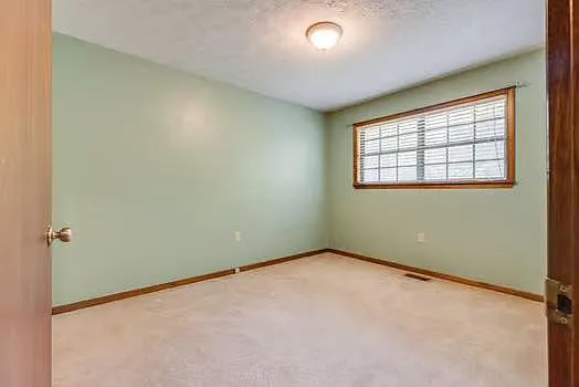 453 Eastley Ct #2 — Photo 6