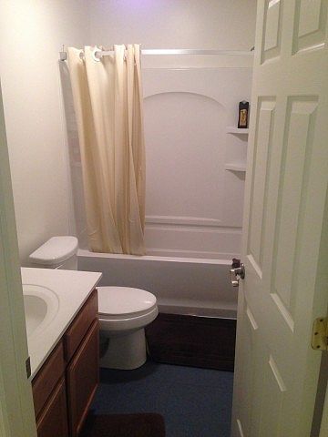 2nd image of 501 Nixon Ave