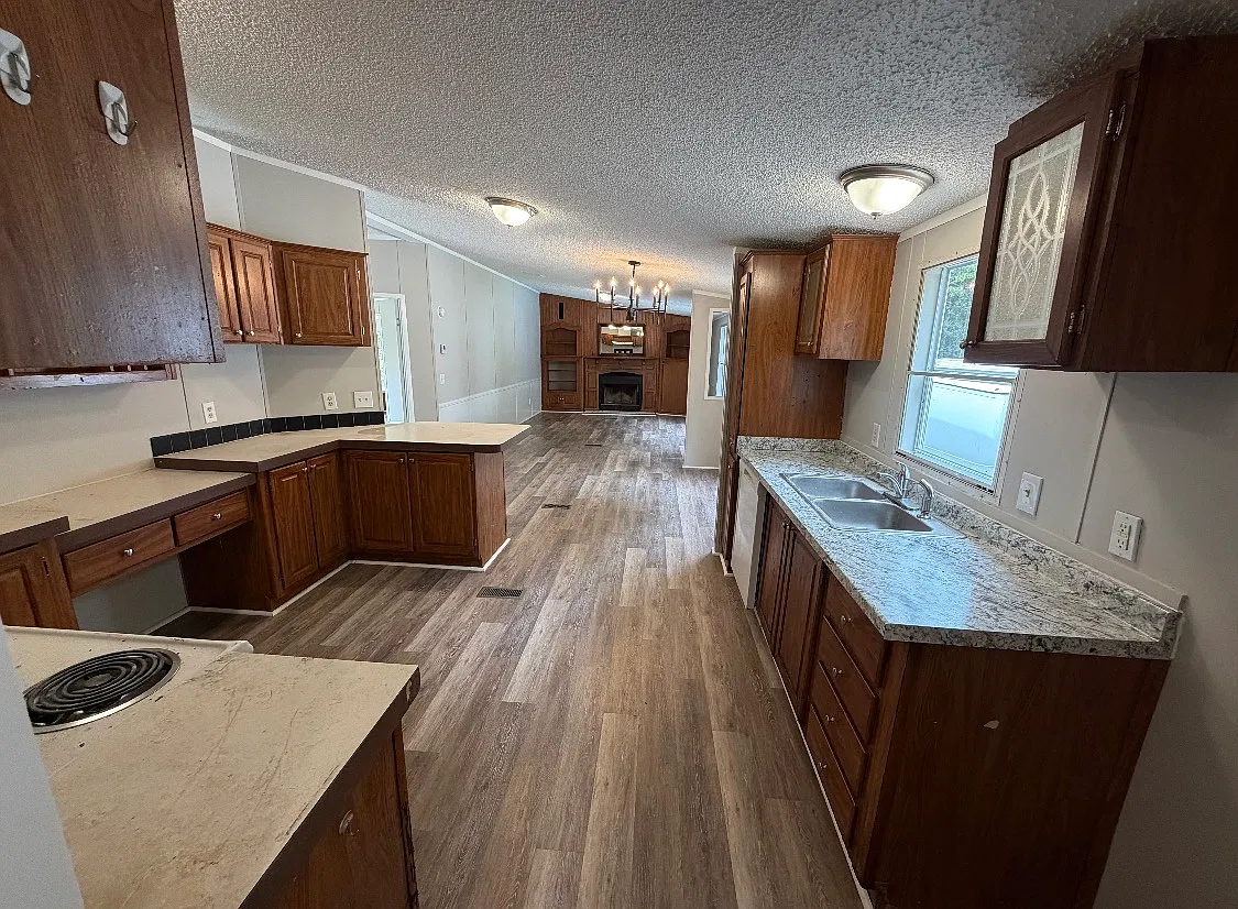 3 bed, 1680 sqft, $1,595 — Photo 3