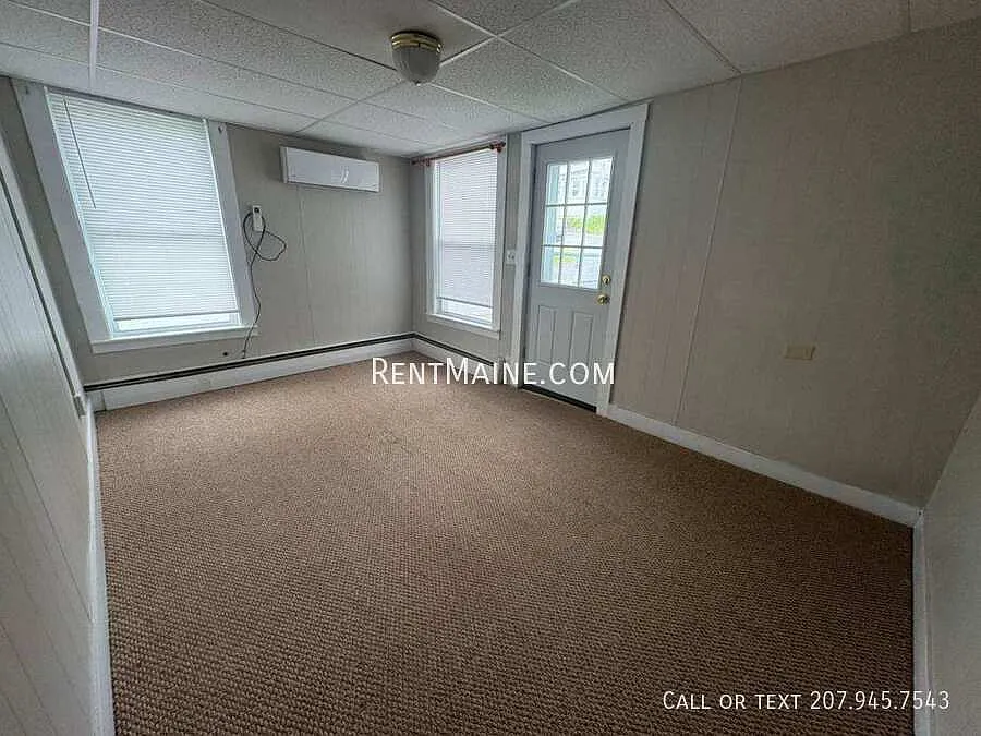 2 bed, $1,300 — Photo 4