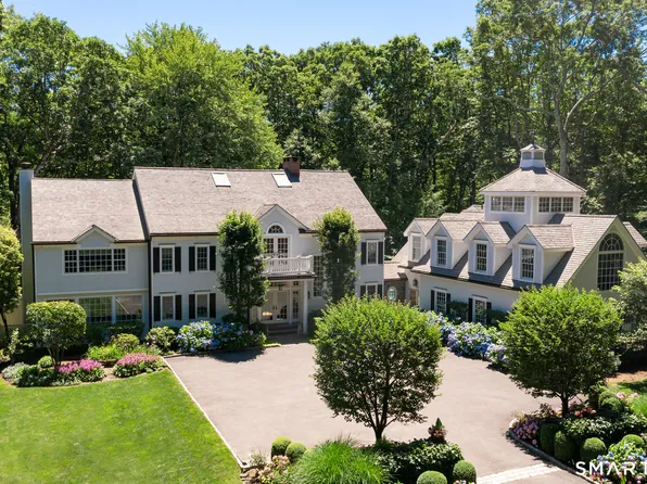 34 Laurel Lake West, Weston, CT 06883