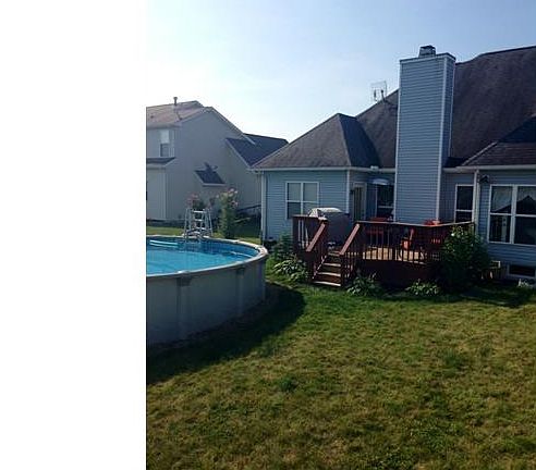 2nd image of 302 Lakeside Ave
