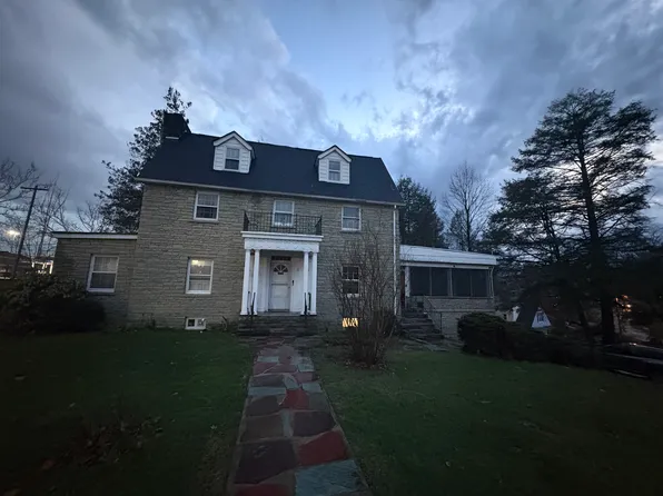 1 Jo Harry Dr, Fairmont, WV 26554