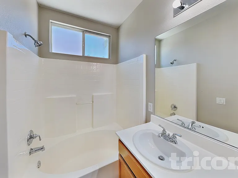 5616 Deer Run Ct — Photo 9