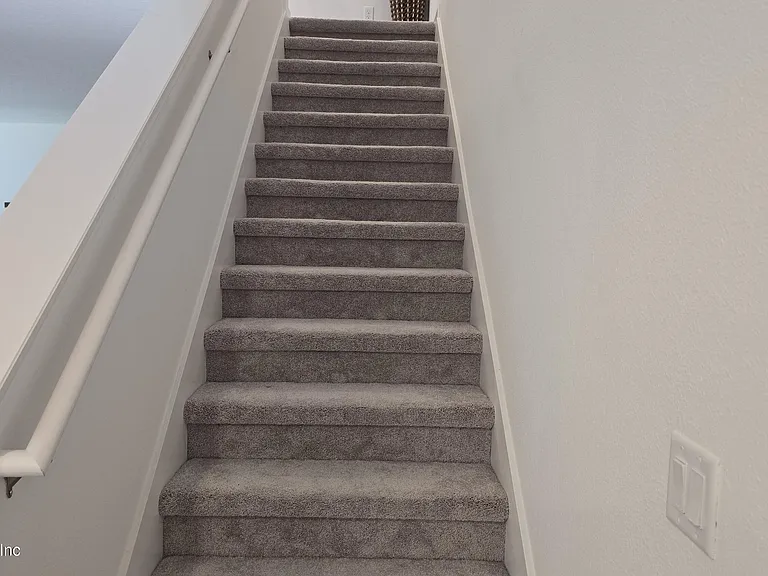 6819 Lake Mist Ln — Photo 9