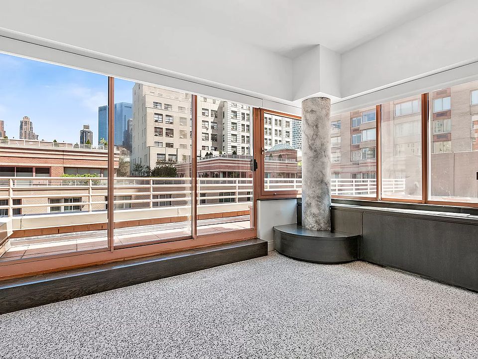 1st image of 393 W 49th St #6CC