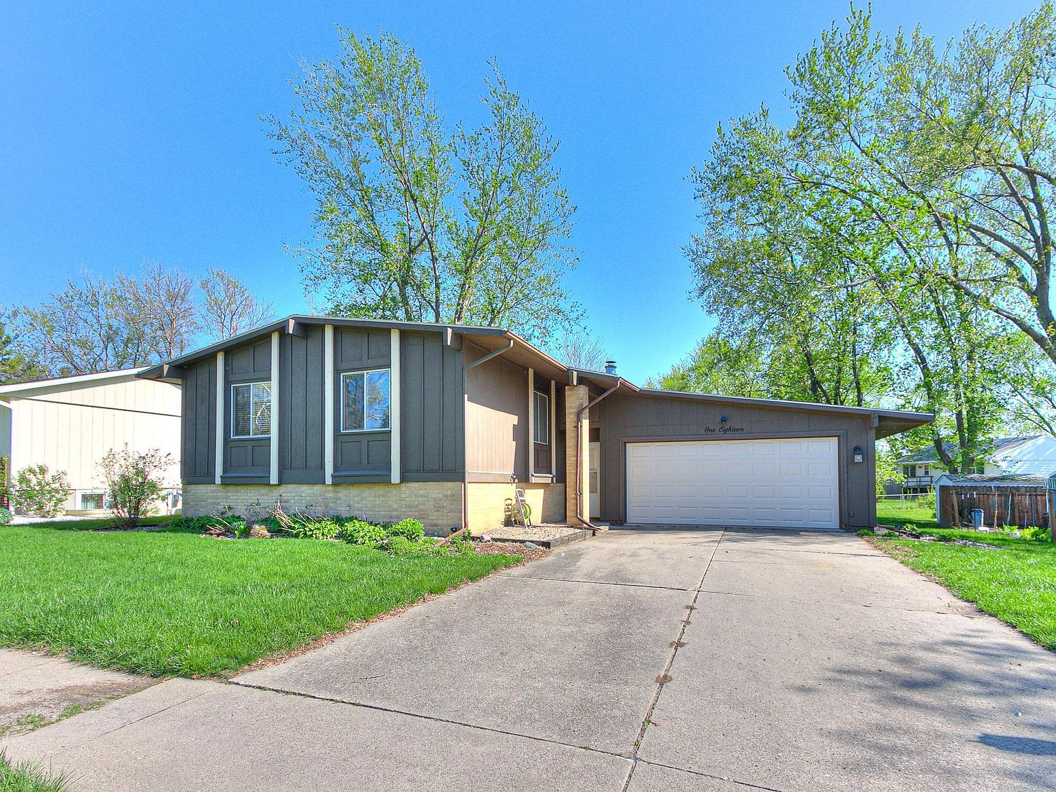 118 Mathews Dr, Gilbert, IA 50105 Zillow