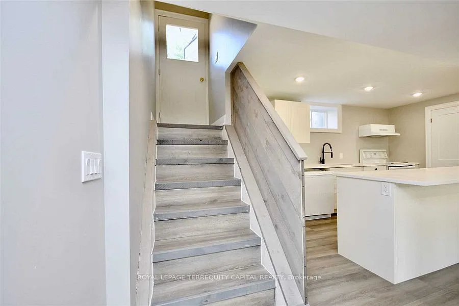 2 bed, $1,825 — Photo 2