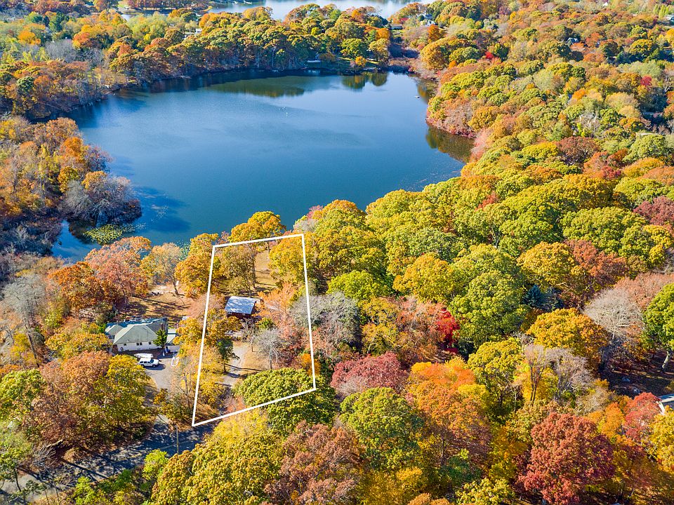 1st image of 46 Lake Dr