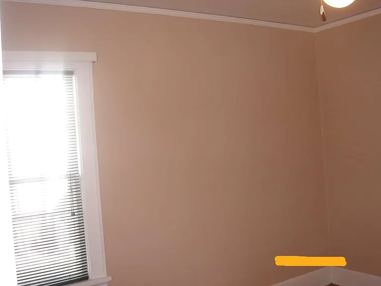 1607 E Pryor Ave — Photo 17