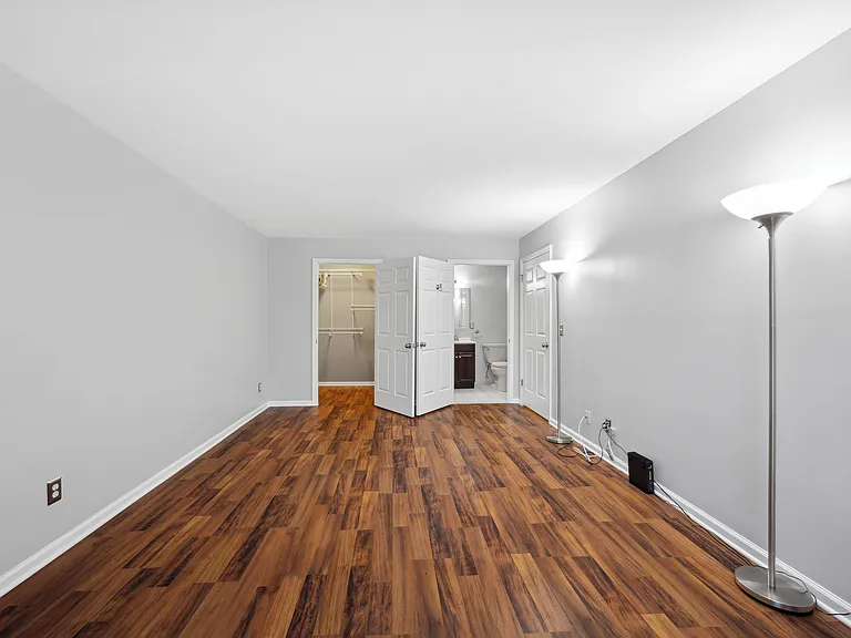 70 Harristown Rd #1 — Photo 14