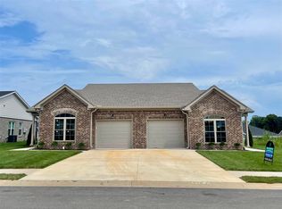 571 Cumberland Pointe Ln, Bowling Green, KY 42104