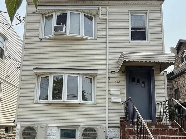 7-23 124th St, College Pt, NY 11356