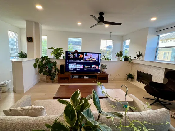 501 Baltic Cir Unit 509, Redwood City, CA 94065