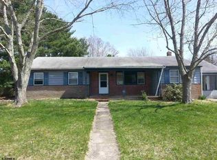1105 Lakeside Dr, Egg Harbor Township, NJ 08234