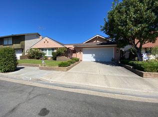 9322 Vista Bonita, Cypress, CA 90630
