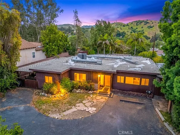 10408 McBroom St, Sunland, CA 91040