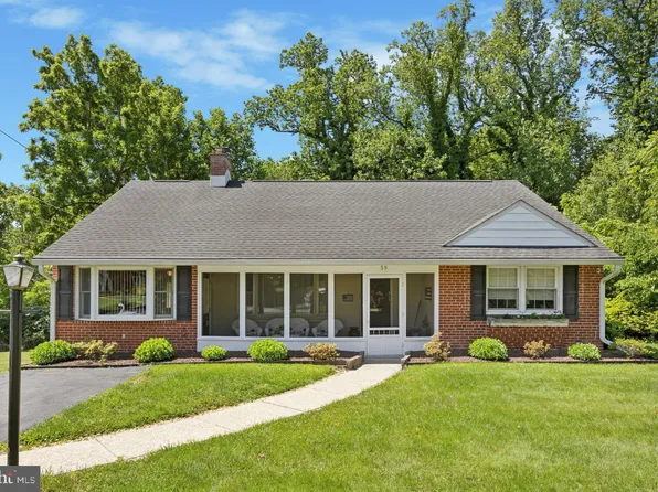 39 Stoney Run Rd, Wilmington, DE 19809