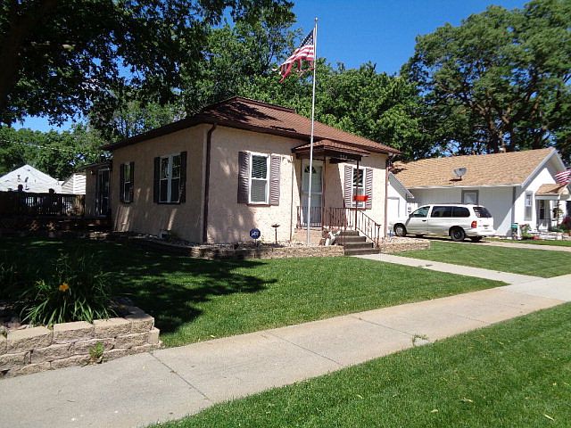 1st image of 304 N Boggs Ave