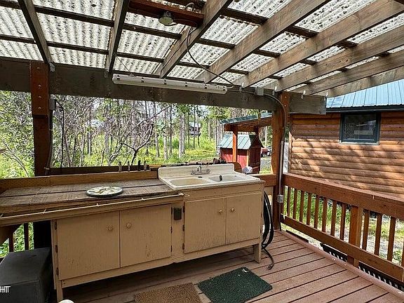 4th image of 34655 Sockeye Ln
