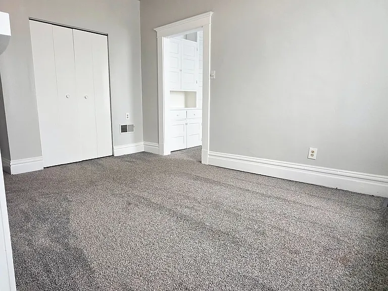 450 Bailey Ave — Photo 16