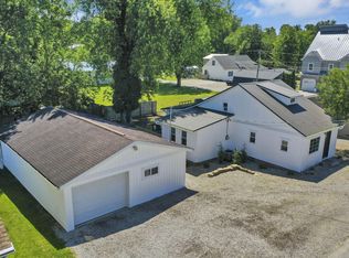 86 Wood St, Buckeye Lake, OH 43008
