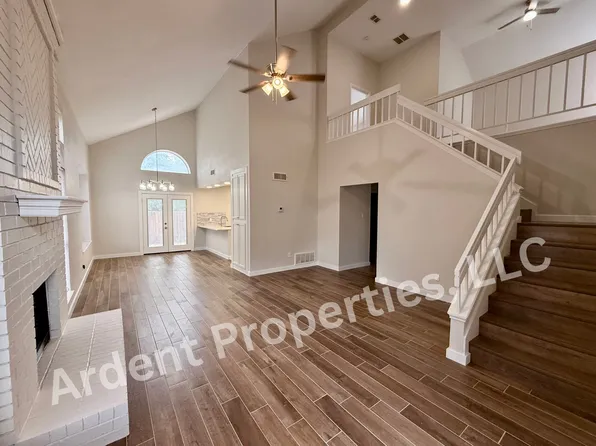 6315 Settlement Dr, Arlington, TX 76001