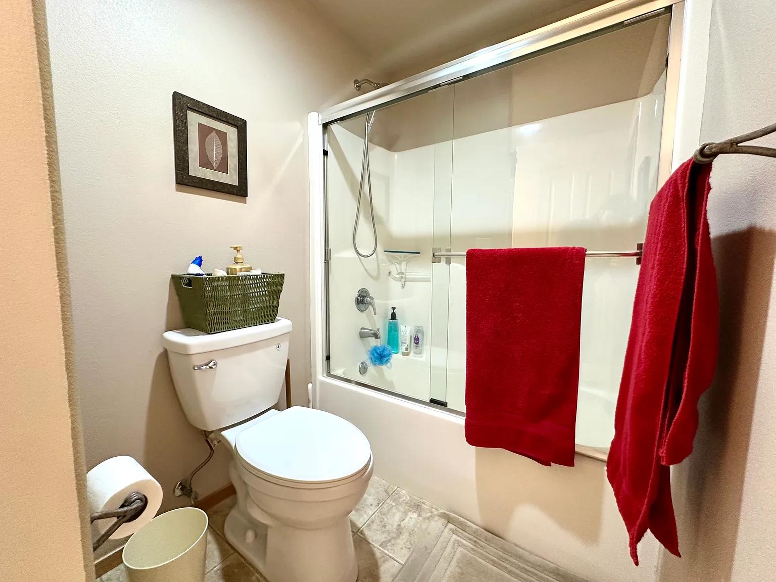 2 bed, 1462 sqft, $2,595 — Photo 4