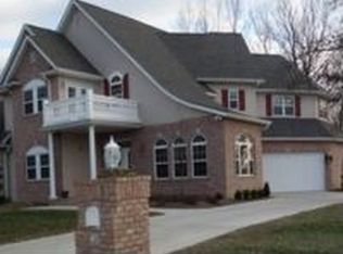 3 Windsor Pl, Mount Vernon, IL 62864