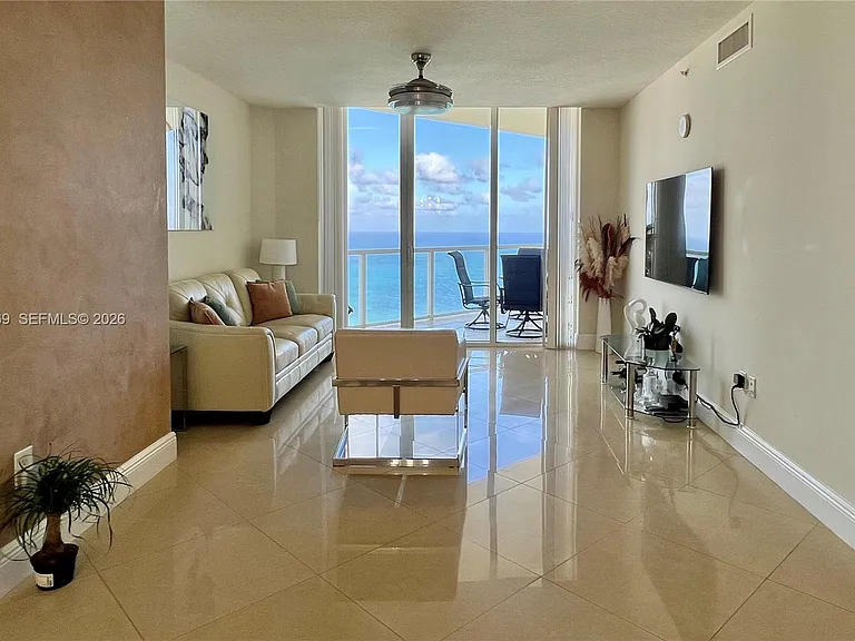 16699 Collins Ave #4204 — Photo 2